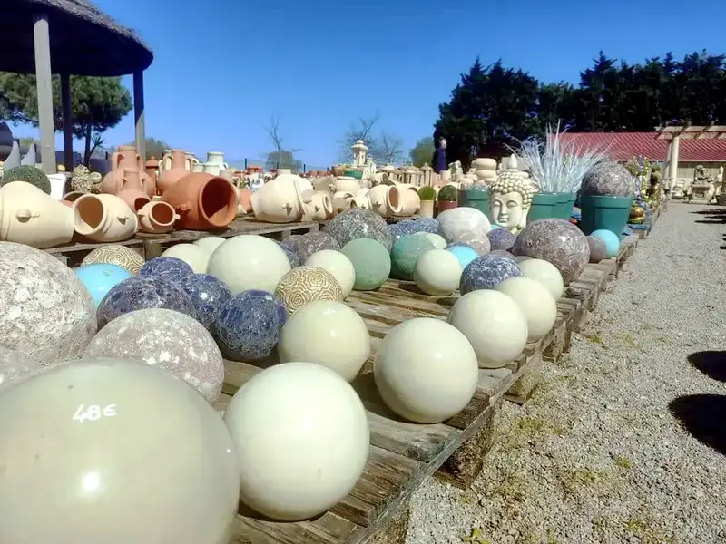 Sphères décoratives à placer sur table ou terrasse