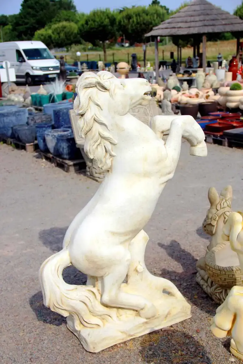 Statue cheval